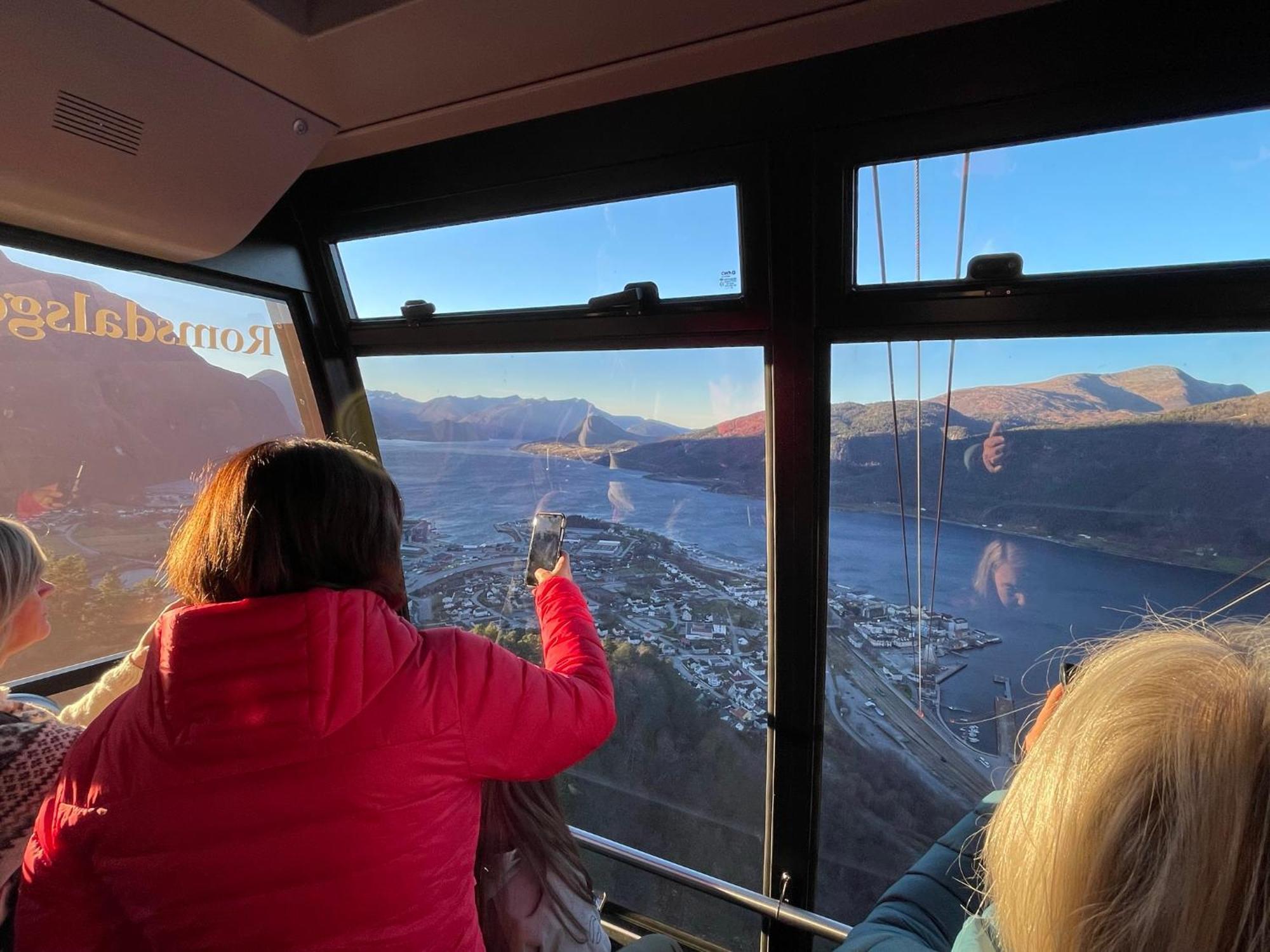 Appartamento Bakkebo Rampestreken Åndalsnes Esterno foto