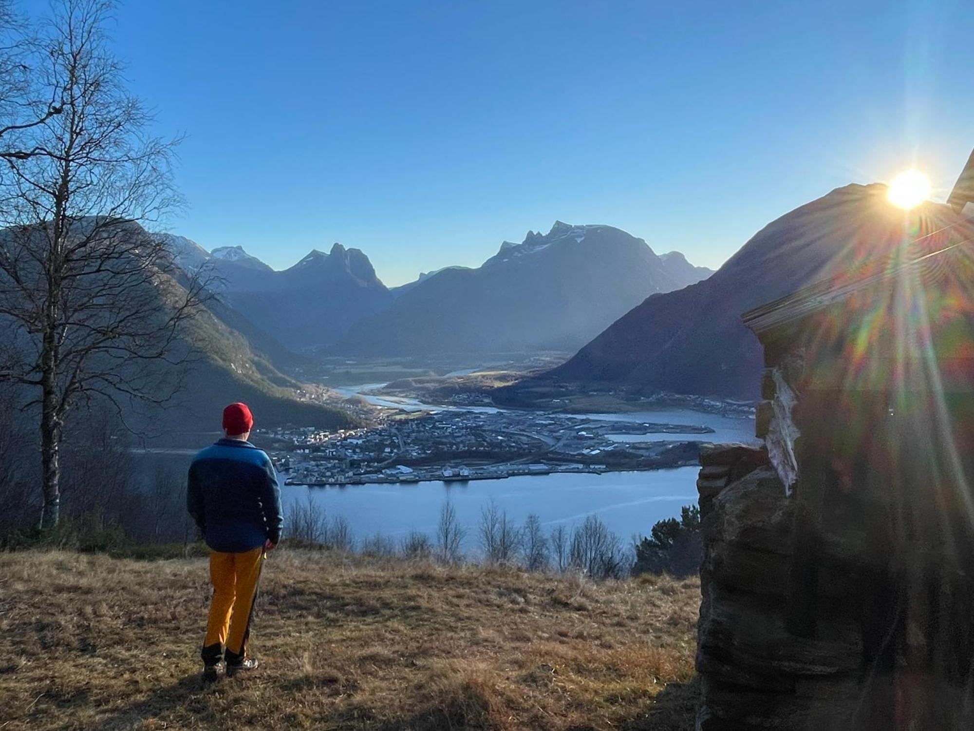 Appartamento Bakkebo Rampestreken Åndalsnes Esterno foto
